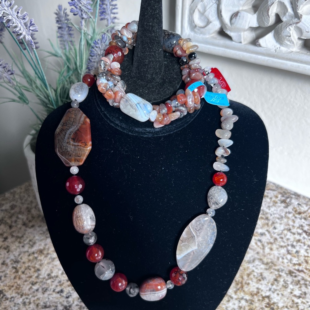 Elegant Multi-Stone Necklace and Bracelet Set